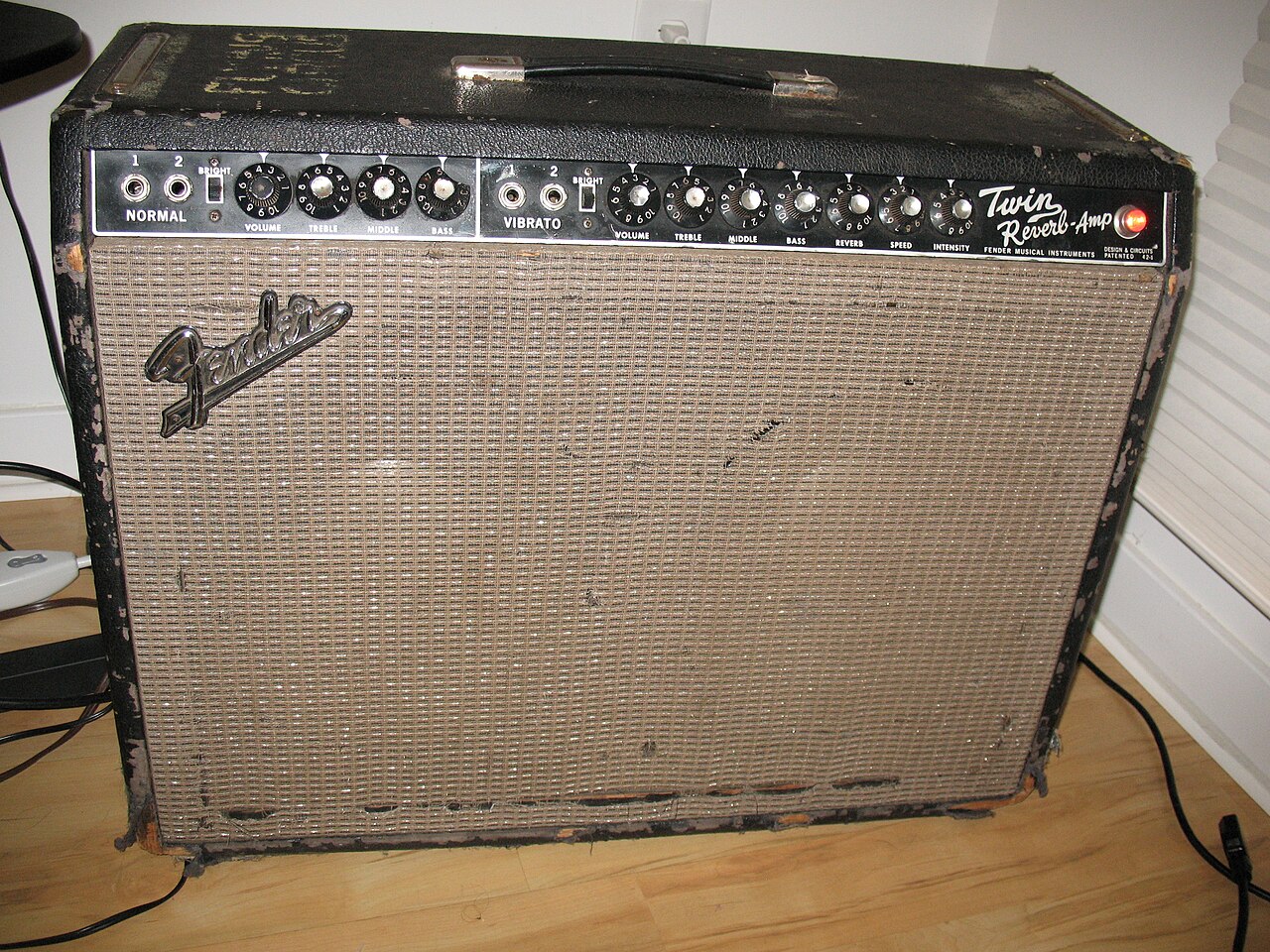 jbl eon715